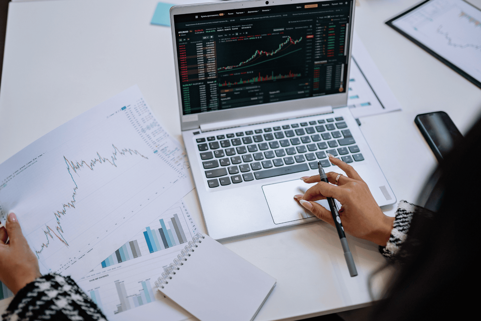 Digital & Online Trends