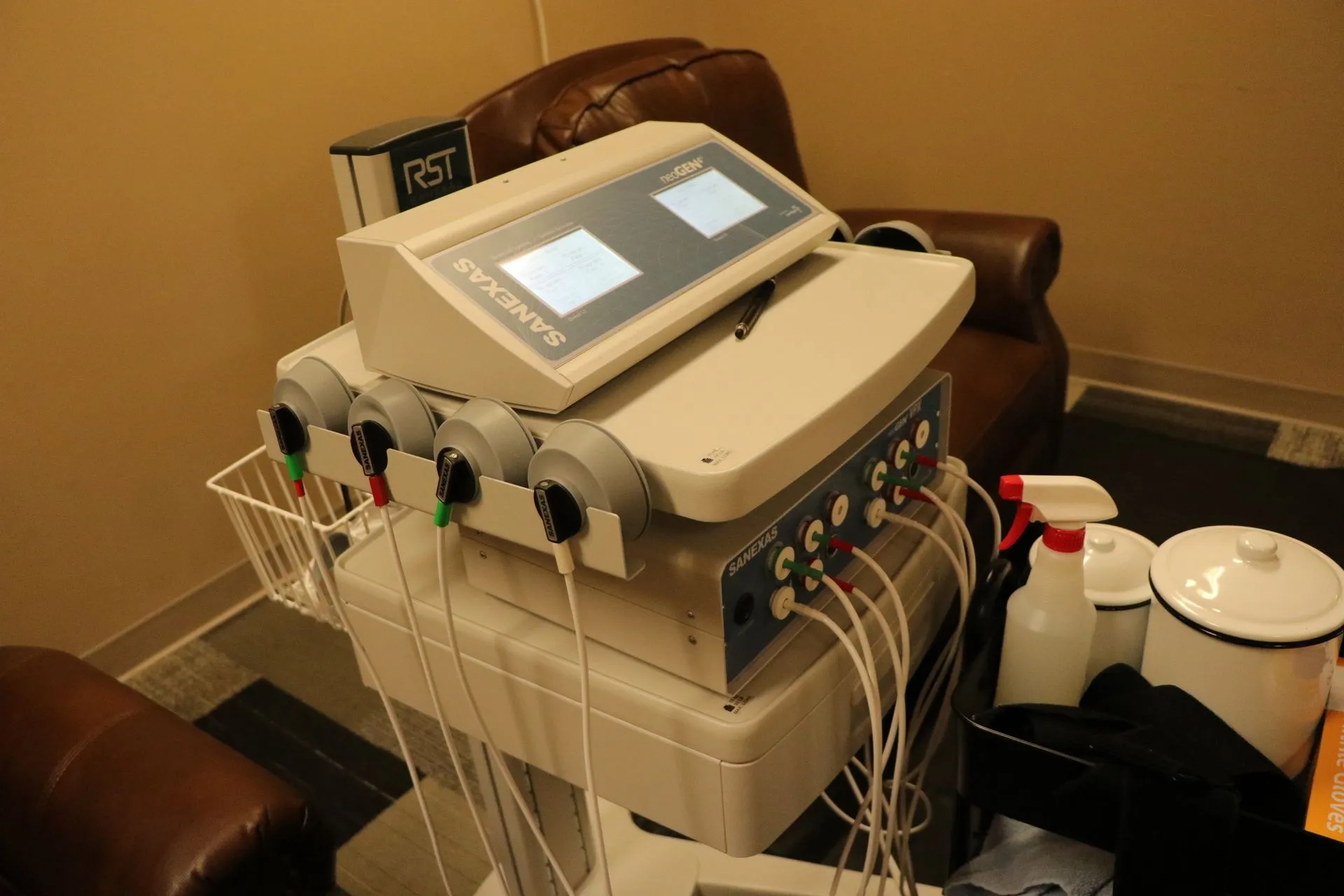 The Evolving Technology of Spinal Cord Stimulation Devices