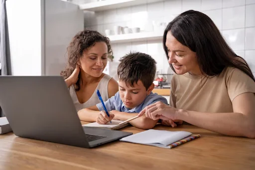 Maximizing Benefits of Online Dyslexia Tutoring for Struggling Readers