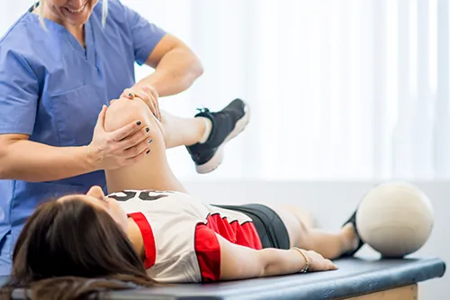 How to Choose the Right Sports Medicine Specialist for You