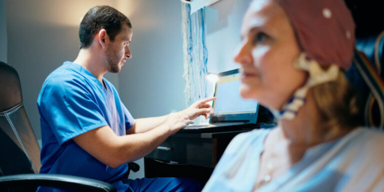 Building a Strong Patient-Neurologist Relationship